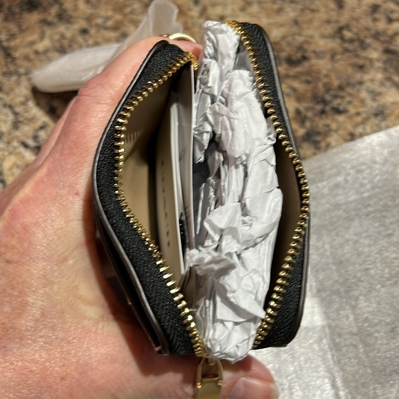 Coach Zip Card Case In Colorblock - Picture 6 of 6